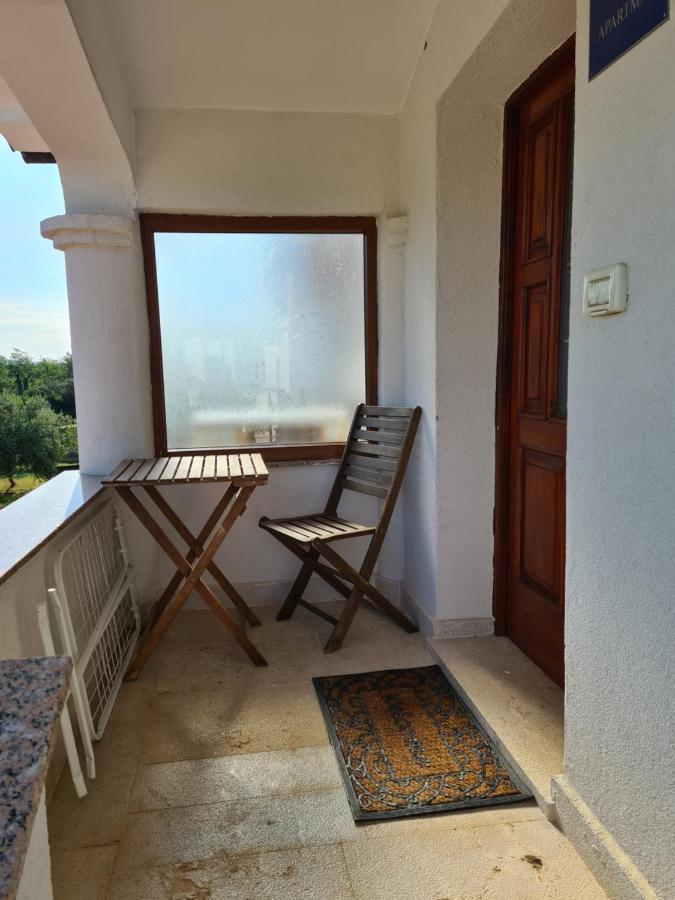 Volmefamily Appartement Pula Buitenkant foto