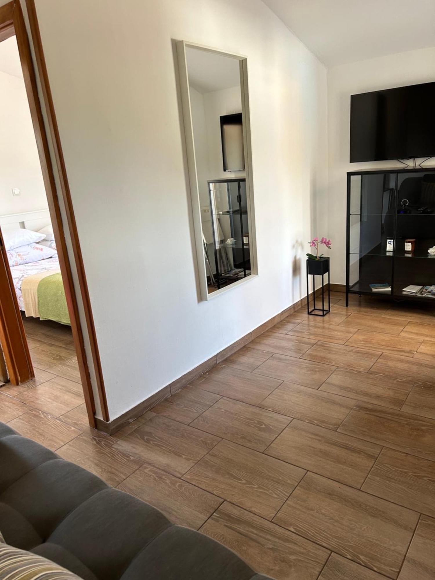 Volmefamily Appartement Pula Buitenkant foto